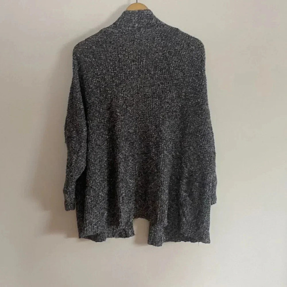 American Eagle Cardigan - Picture 10 of 12